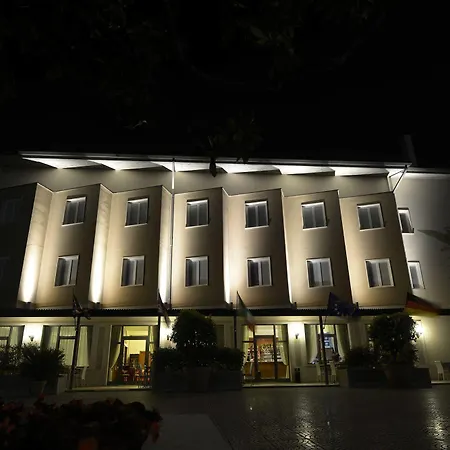 San Benedetto 3* Peschiera del Garda