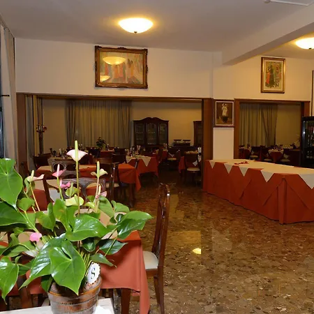 San Benedetto Otel